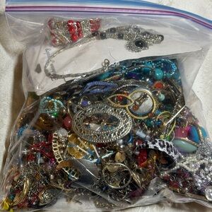5 lbs Craft Jewelry Vintage Lot 3 not wearable beads rhinestones glass assorted